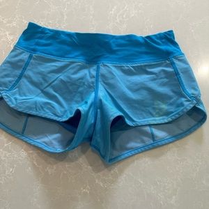 LULULEMON RARE SPEED UP SHORTS 2.5